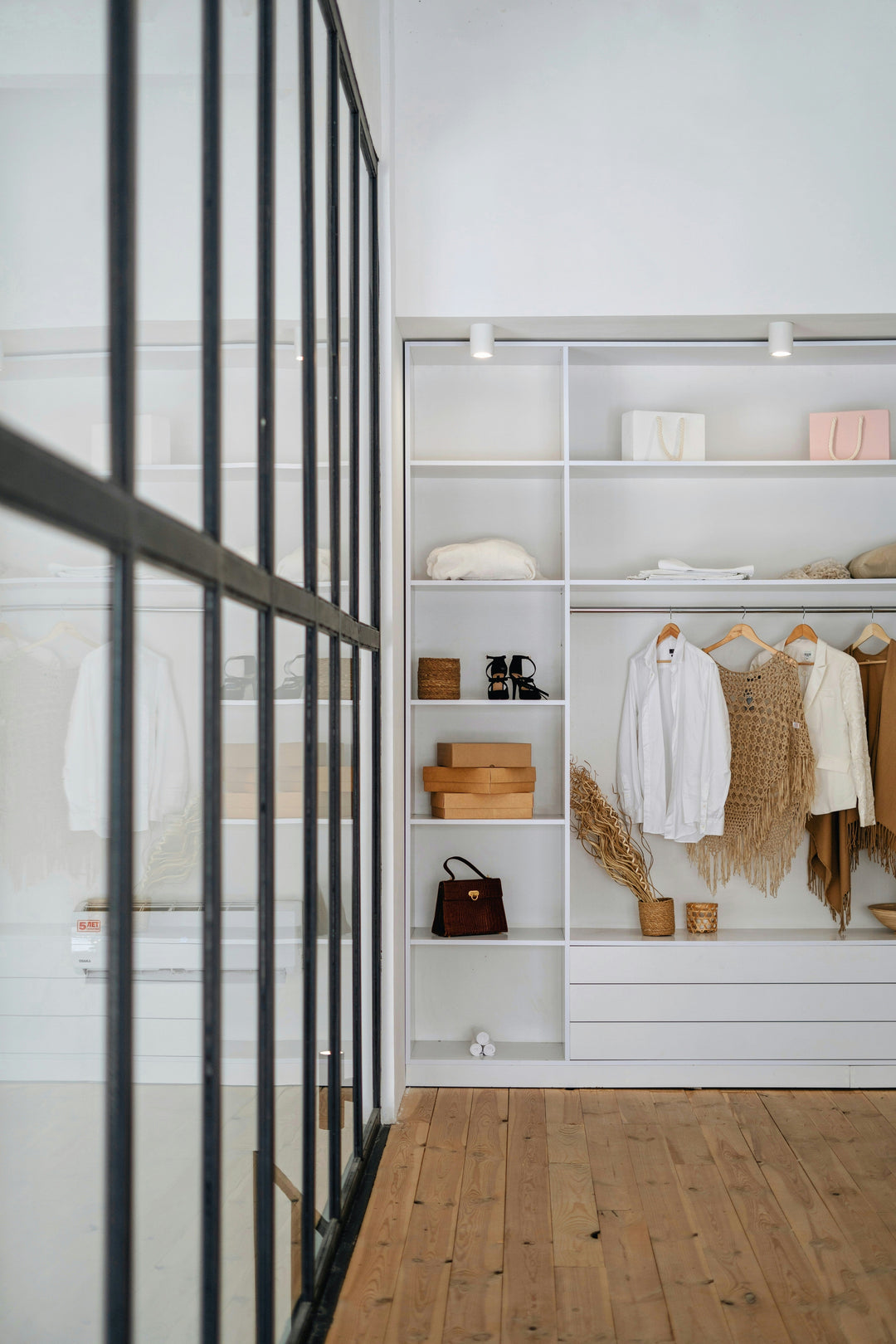 How to Build a Versatile Wardrobe for Every Season